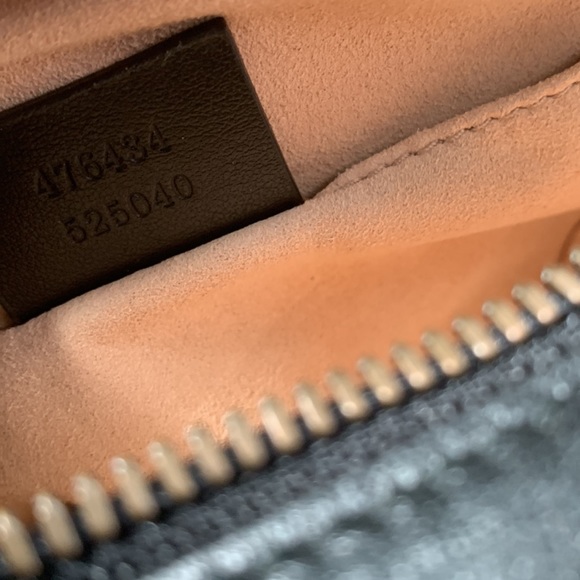 Gucci Belt Bag like new!! - Picture 13 of 15